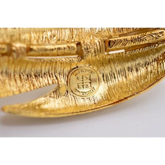 Givenchy Vintage Leaf Pin Brooch Brushed Gold Textured Chunky Signed 1980s Bin8 - Picture 11 of 11